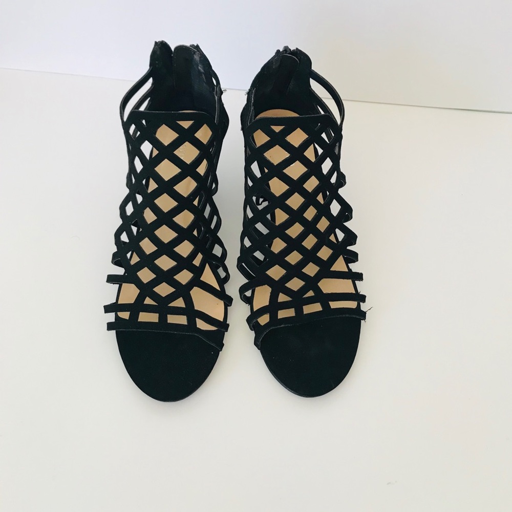Jasmine Lasers Cutoff wedge Sandals